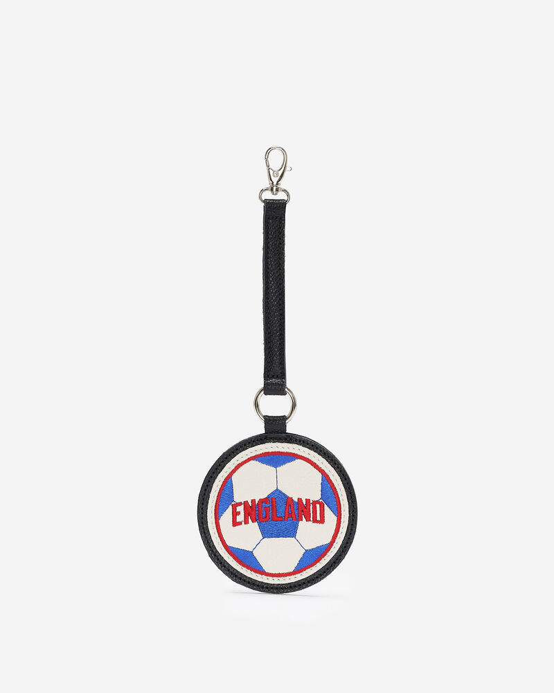 56100118_001_a
